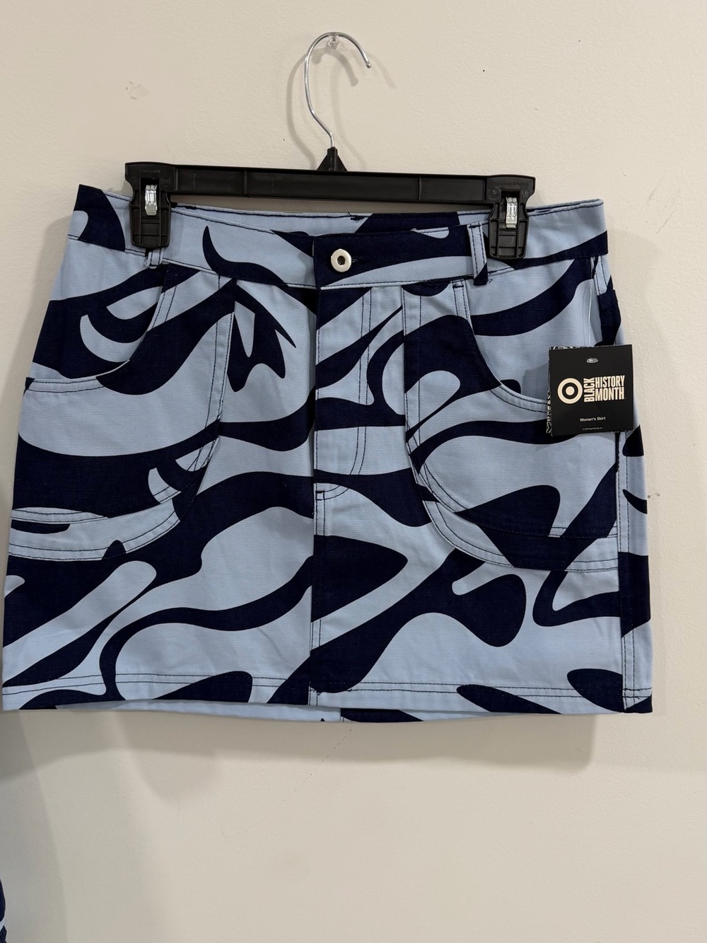Unbranded Men’s Light Blue & Navy Patterned Casual Shorts